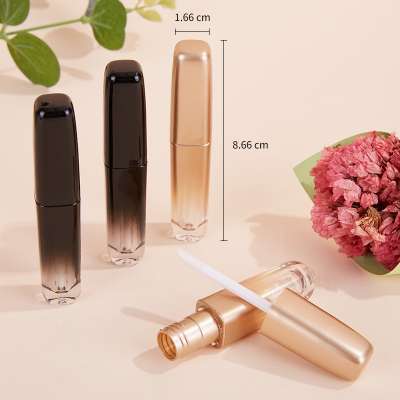 Custom label lip gloss tube 2.5ml black gold plastic lip gloss container cosmetic lip gloss packaging